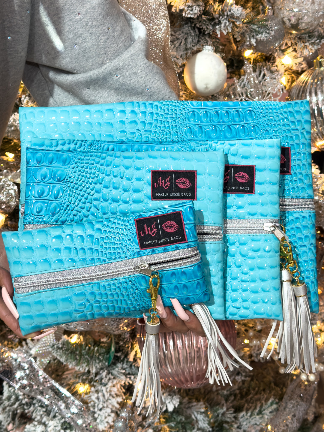 Makeup Junkie Bags - Tiffany Blue Bubble Gator [Ready to Ship] - Glamfox Exclusive