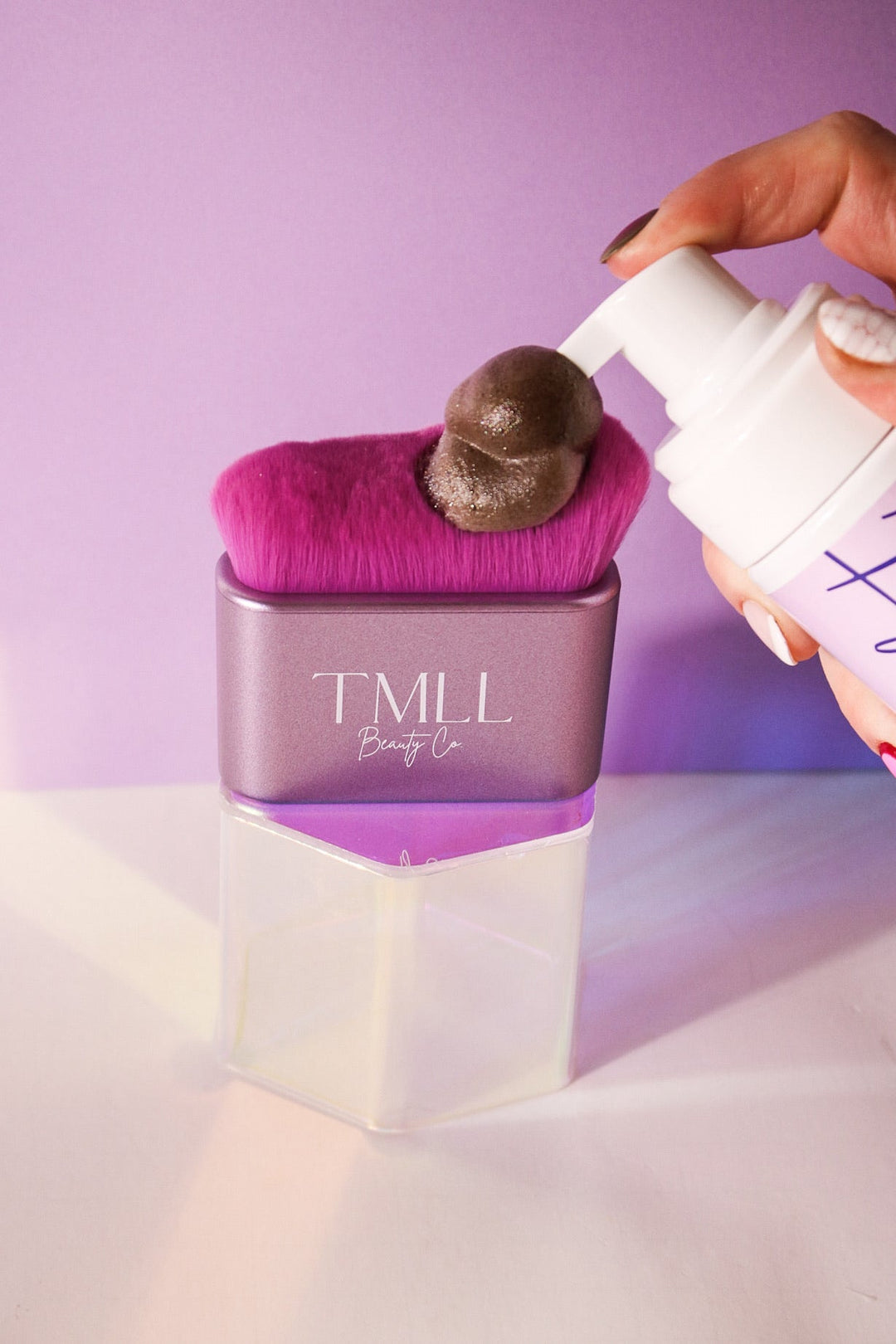 TMLL Beauty Co. - Self Tan Contour &amp; Blending Brush