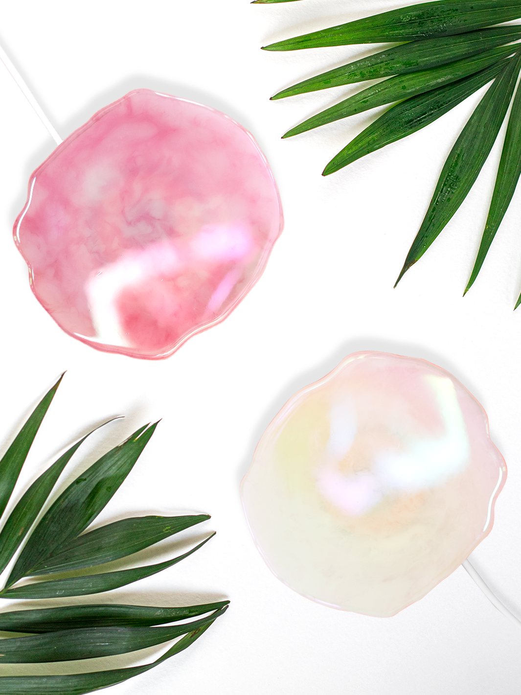 Ellie Rose - Quartz Crystal Holographic Wireless Charger