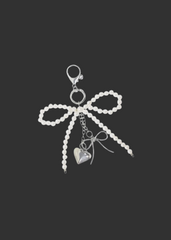Suzy Q - Bow Heart Charm Keychain