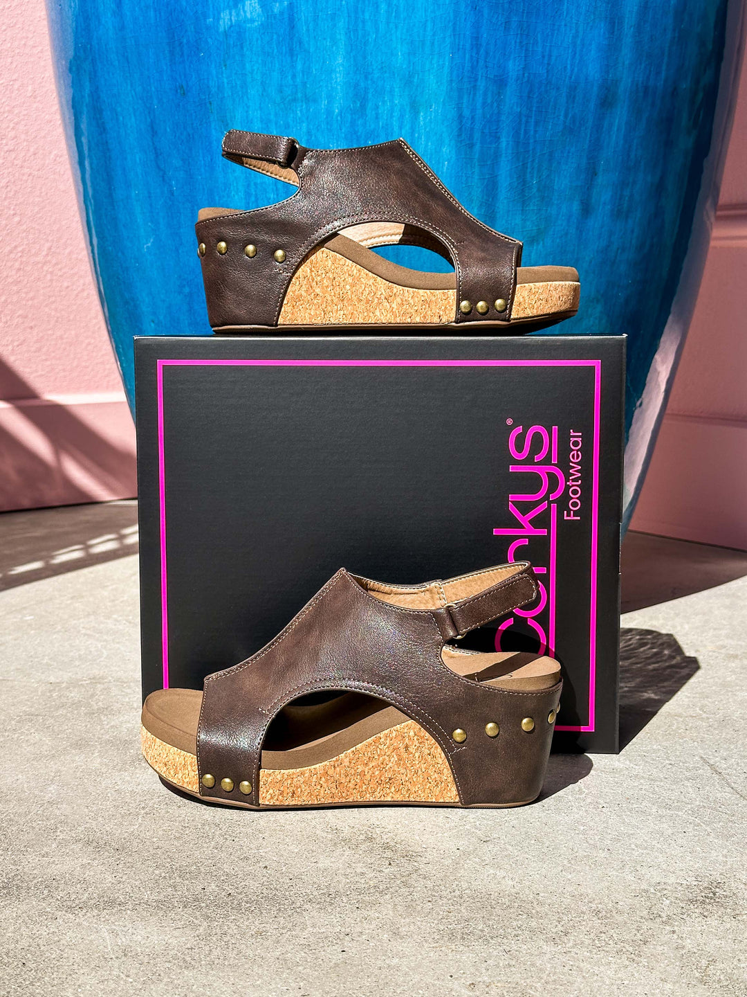 Corkys - Carley Wedge in Chocolate Smooth