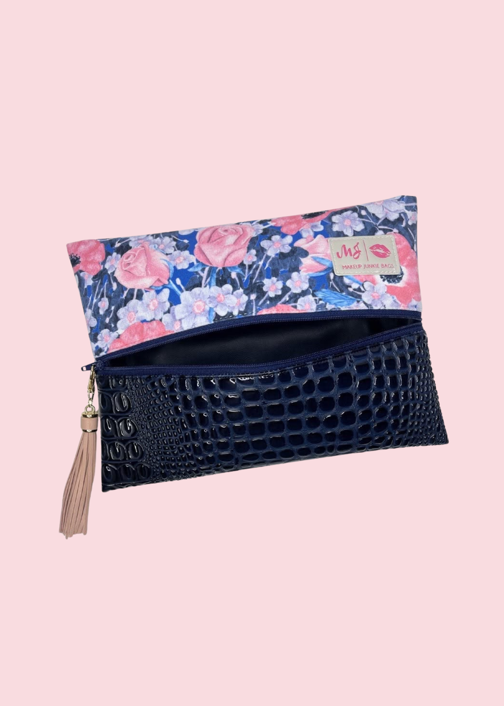 Makeup Junkie Bags - Bubble Gator Love Story Flat Lay [Pre-Order]