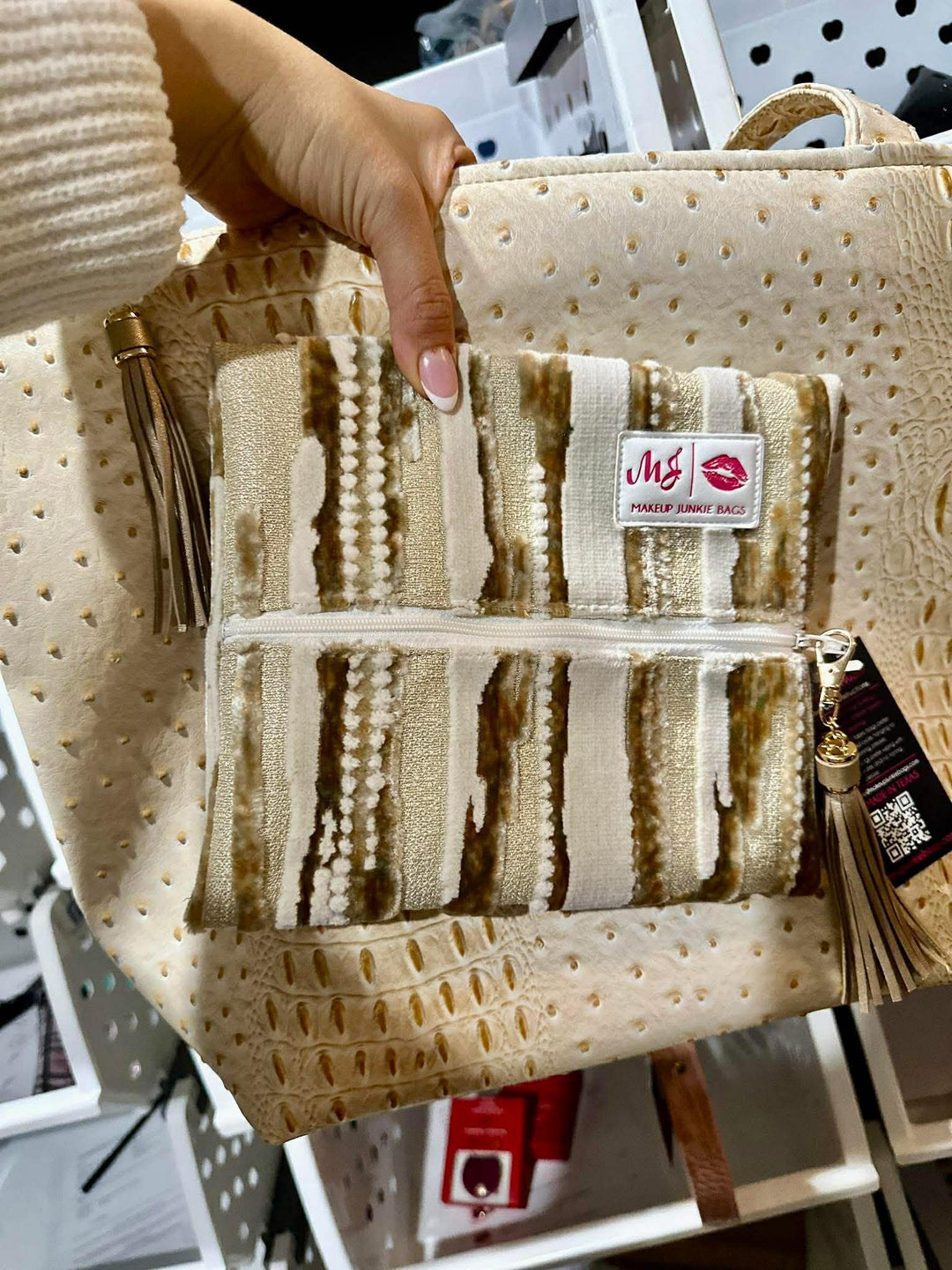 Makeup Junkie Bags - Dallas Champagne Travel Bags [Pre-Order]