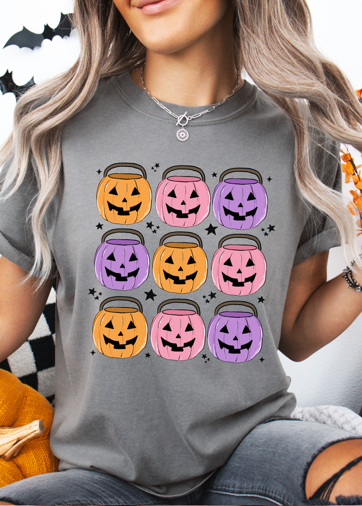 Glamfox  - Pumpkin Buckets Graphic Tee