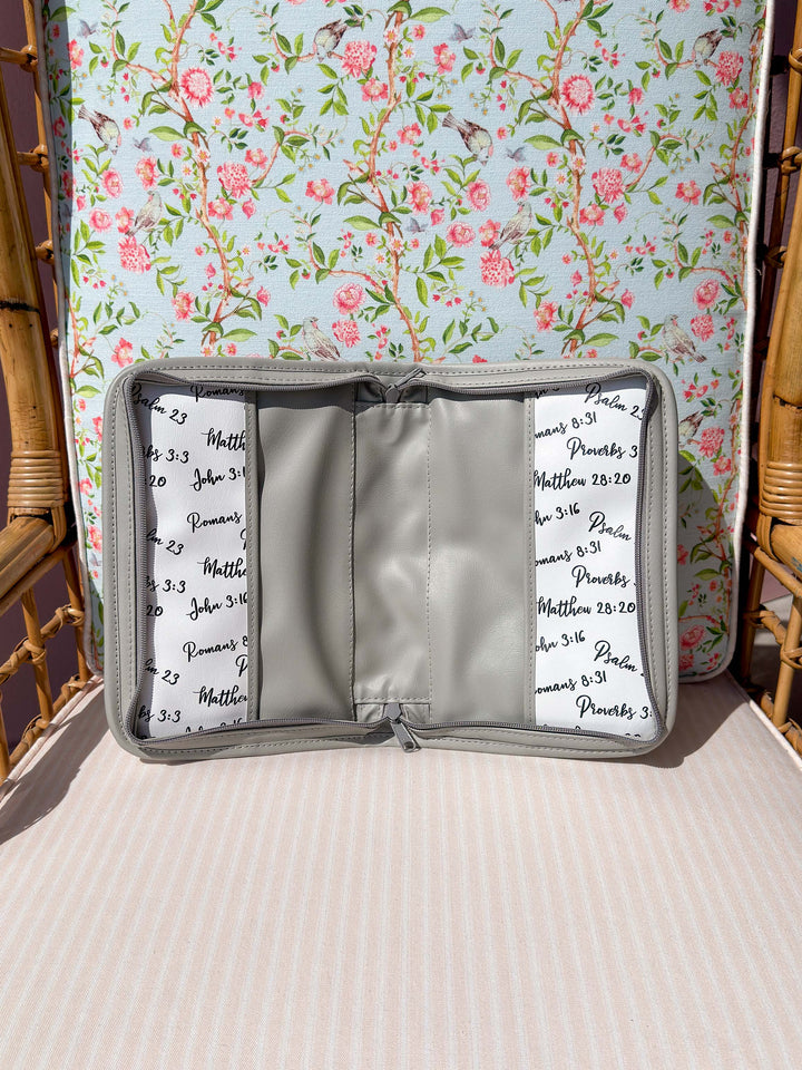 Makeup Junkie Bags - Grey Luxe Quilted Mini Padfolio [Ready to Ship]