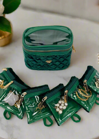 PurseN - Emerald Velvet Getaway Jewelry Case