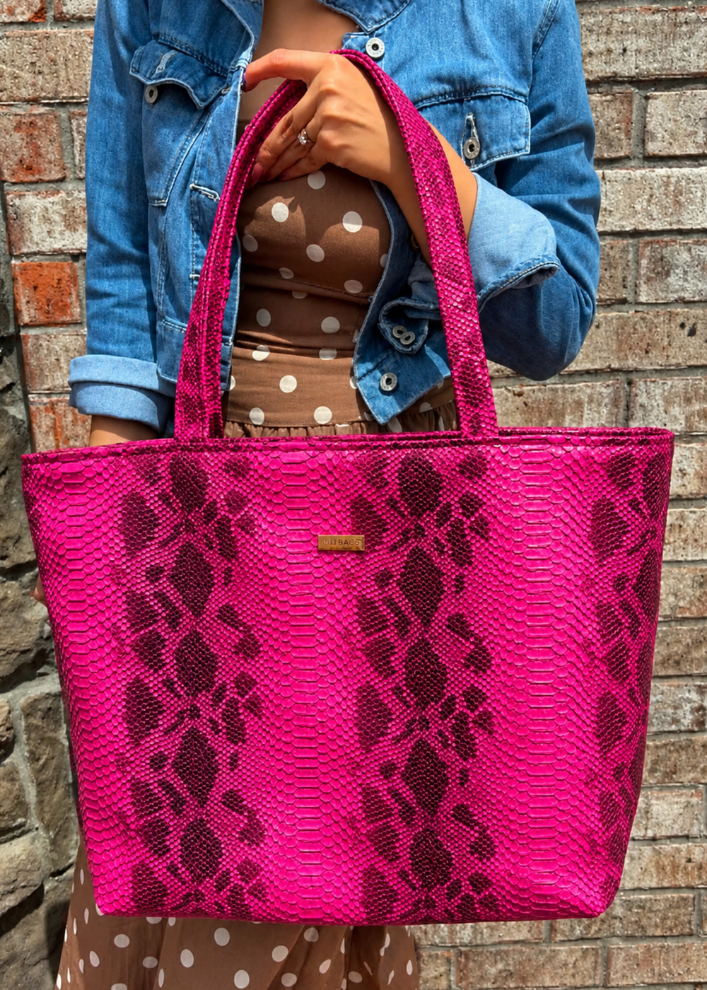 Makeup Junkie Bags - Hot Pink Copperazzi Tote [Pre-Order]