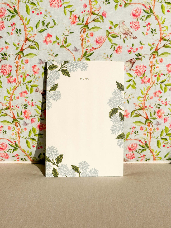 Rifle Paper Co. - Hydrangea Memo Notepad