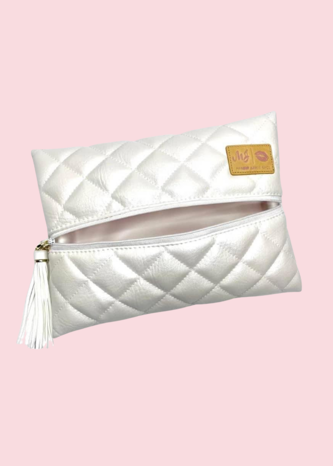 Makeup Junkie Bags - Luxe Ivory Pearl Quilted Flat Lay [Pre-Order]