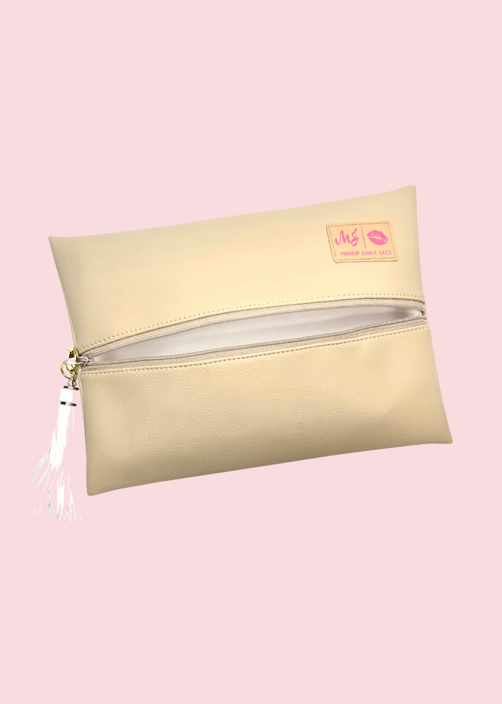 Makeup Junkie Bags - Bella Blonde Flat Lay [Pre-Order]