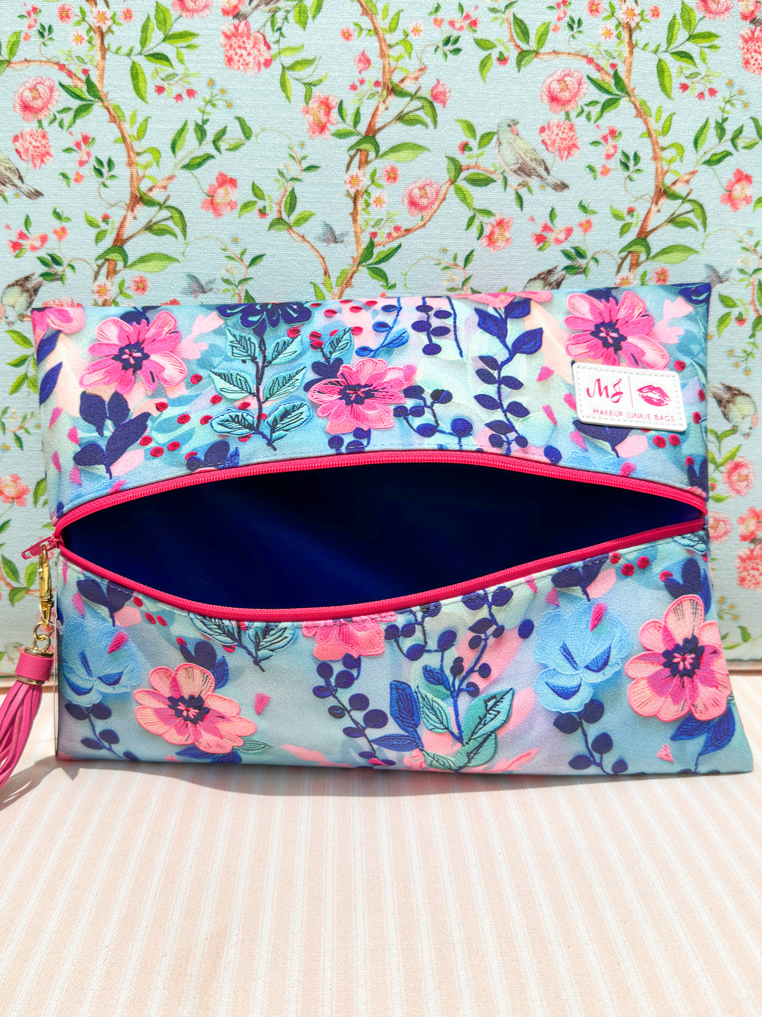 Makeup Junkie Bags - Blue Vine Flat Lay [Ready to Ship]