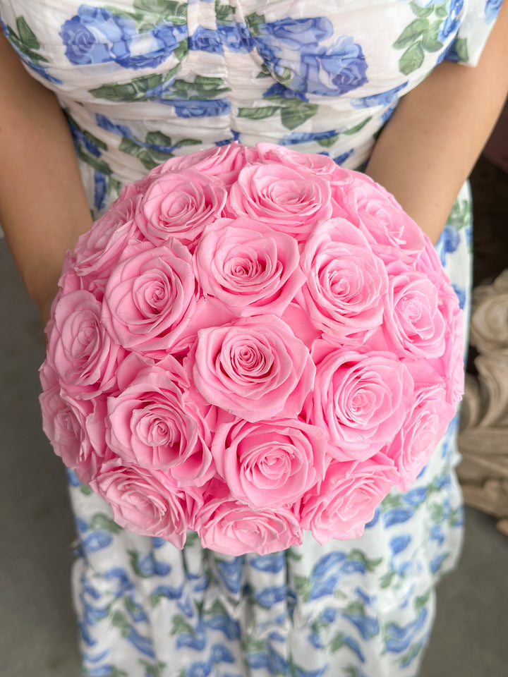 Sakura Pink Classic Round Forever Roses - Large