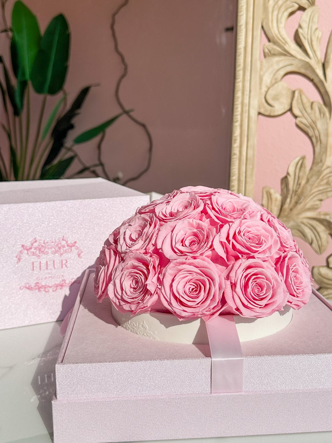 Sakura Pink Classic Round Forever Roses - Large