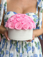 Sakura Pink Classic Round Forever Roses - Large