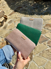 Consuela - Teal Essential Wallet