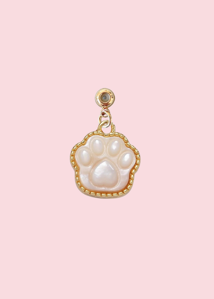 Kinsey Designs - Pearl Paw Grip Charm