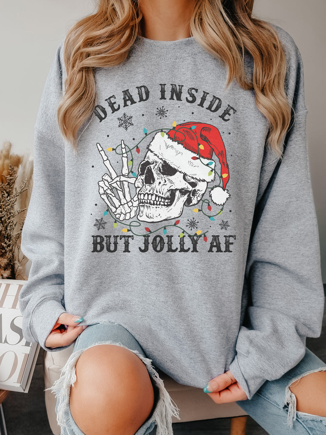 Glamfox - Dead Inside But Jolly AF Graphic Sweater