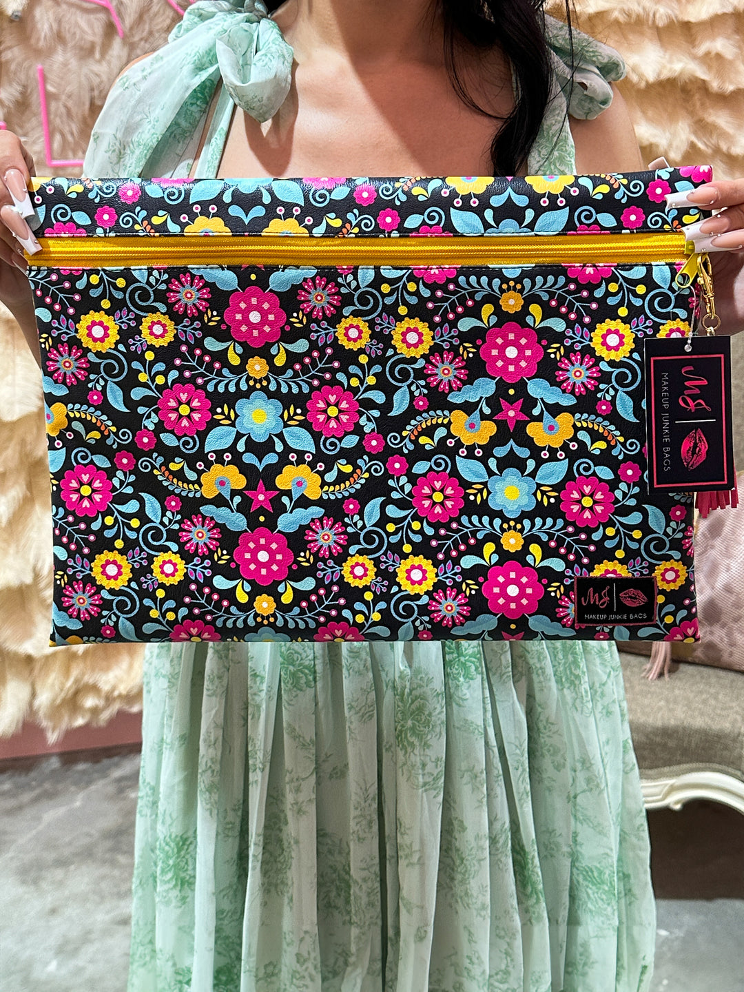 Makeup Junkie Bags - Fiesta Floral Tiffany Laptop Case [Pre-Order]