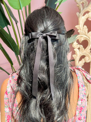 Grace & Grandeur - Micro Alice Matte Satin Bow Barrette Black