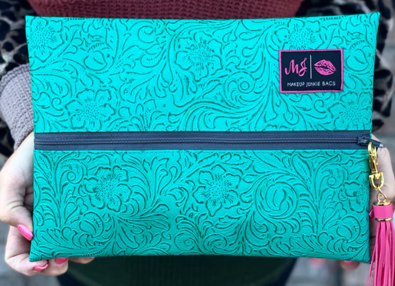 Makeup Junkie Bags - Turquoise Dream Hot Pink interior [Pre-Order]